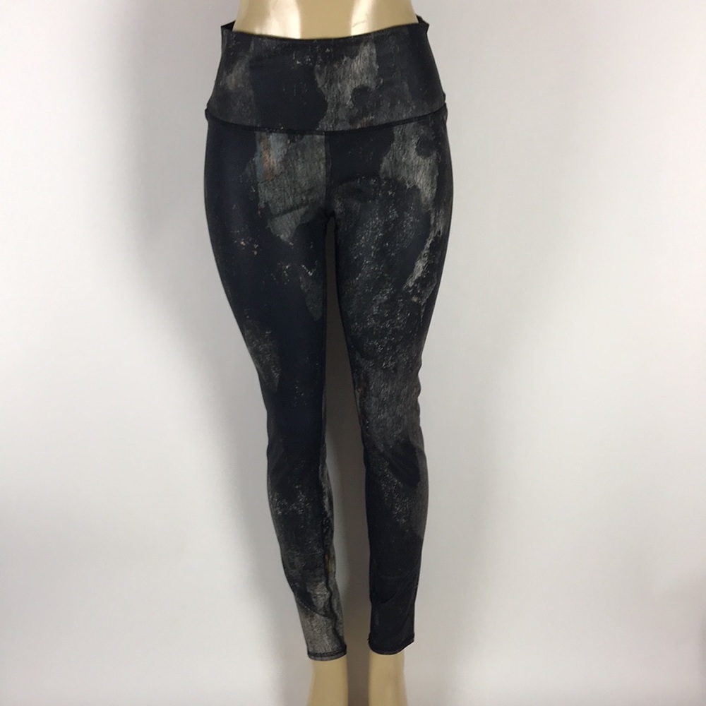 Alo yoga women’s leggings size L